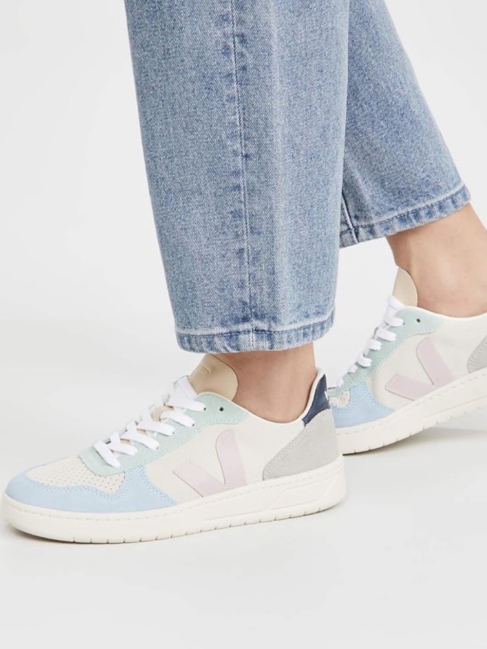 Veja V-10 Suede Multico Natural Babe Sneakers | 40 (9)